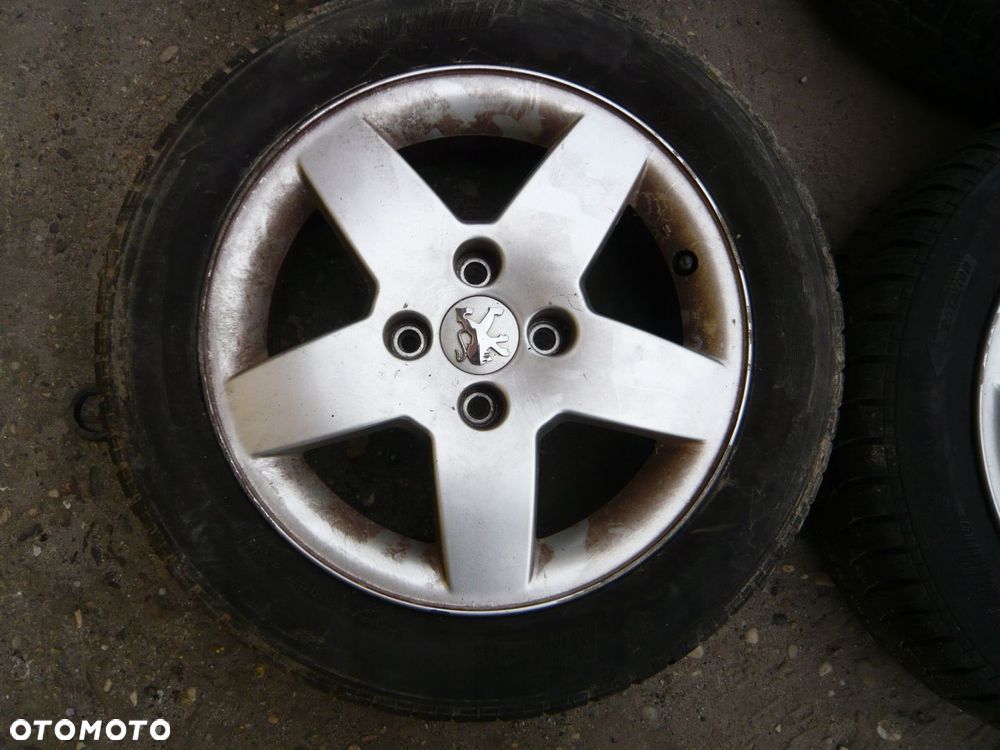 KOŁA PEUGEOT 207 15X6J 185/60/15 ZIMOWA - 2