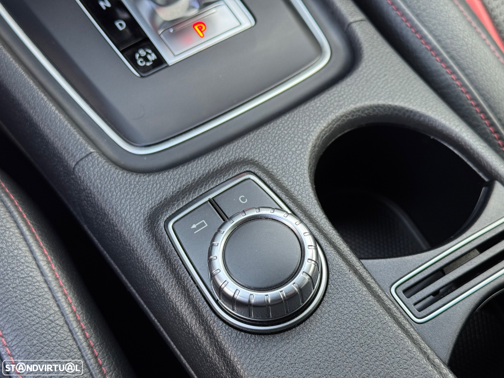 Mercedes-Benz A 45 AMG 4-Matic - 23