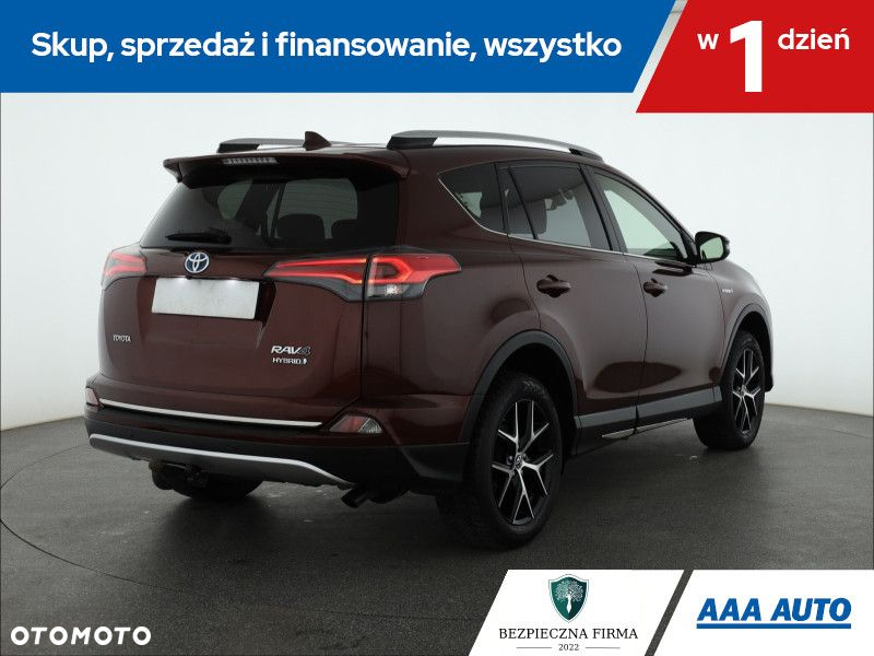 Toyota RAV4 - 6