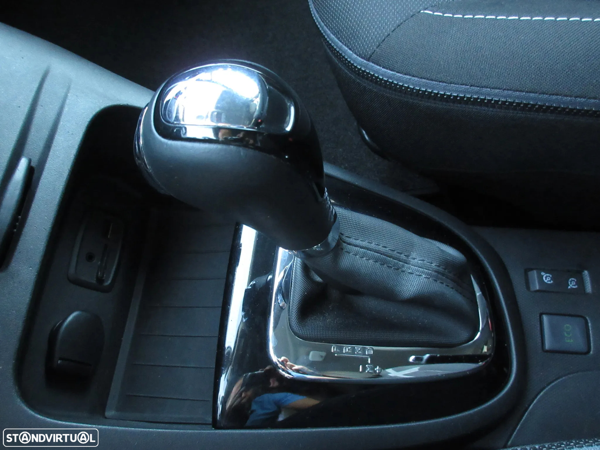Renault Captur 1.2 TCe Exclusive EDC - 36