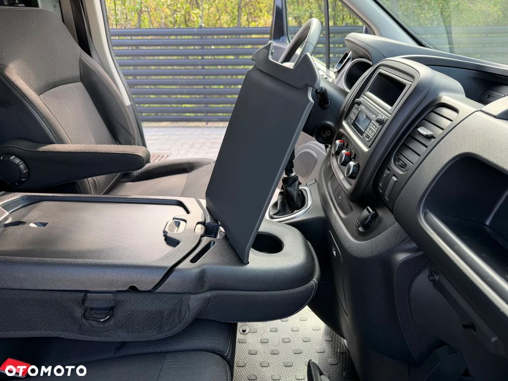 Renault TRAFIC VAN EXTRA L2H1, MAXI LONG, MOCNY SILNIK Euro 6 CI, 2.0 DCI 120KM, ROZRZĄD NA ŁAŃCUCHU, REFLEKTORY LED PURE VISION, KOLOR SPEC. CZARNY METALICZNY, DESIGN BUSINESS+ PAKIET FULL LED + PAKIET CHROM, MOBILNE BIURO, Furgon+ PEŁNA ZABUDOWA ŁADOWNI, Duża ładowność: 1168kg, Długa paka 3m, Pojemność 6,7m3 - 34