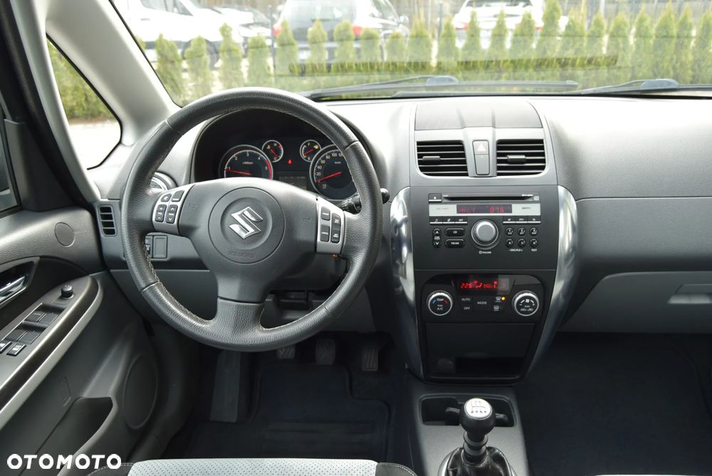 Suzuki SX4 2.0 DDiS Premium 4WD - 22