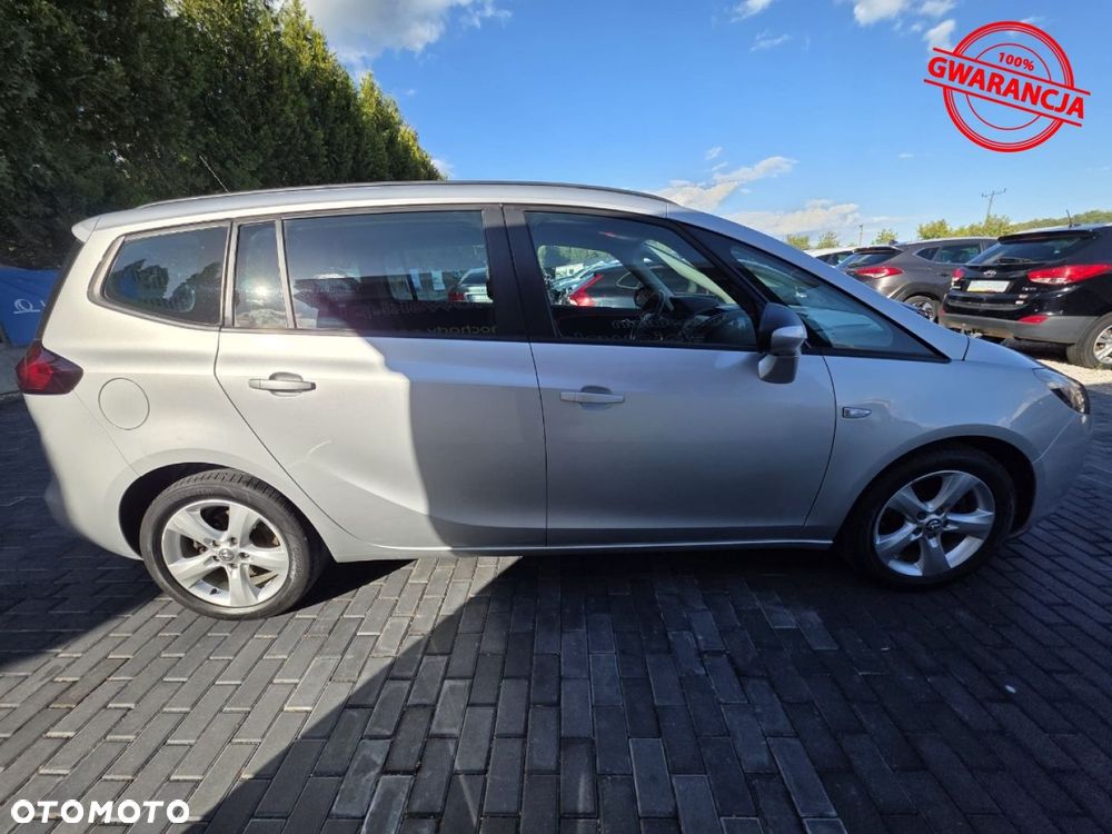 Opel Zafira - 13
