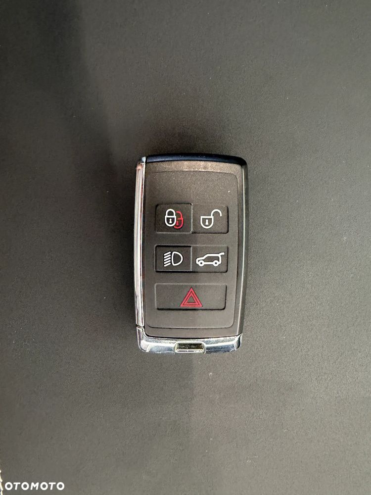 Land Rover Discovery 3.0 D350 mHEV Dynamic HSE - 39