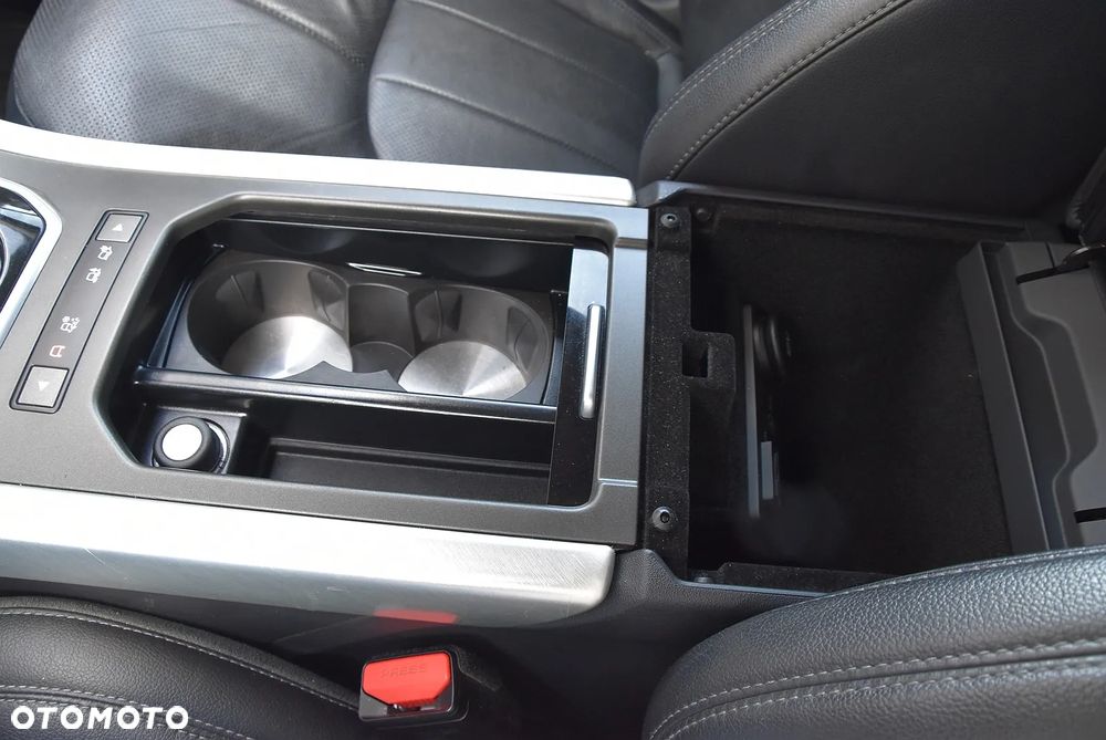 Land Rover Range Rover Evoque - 39