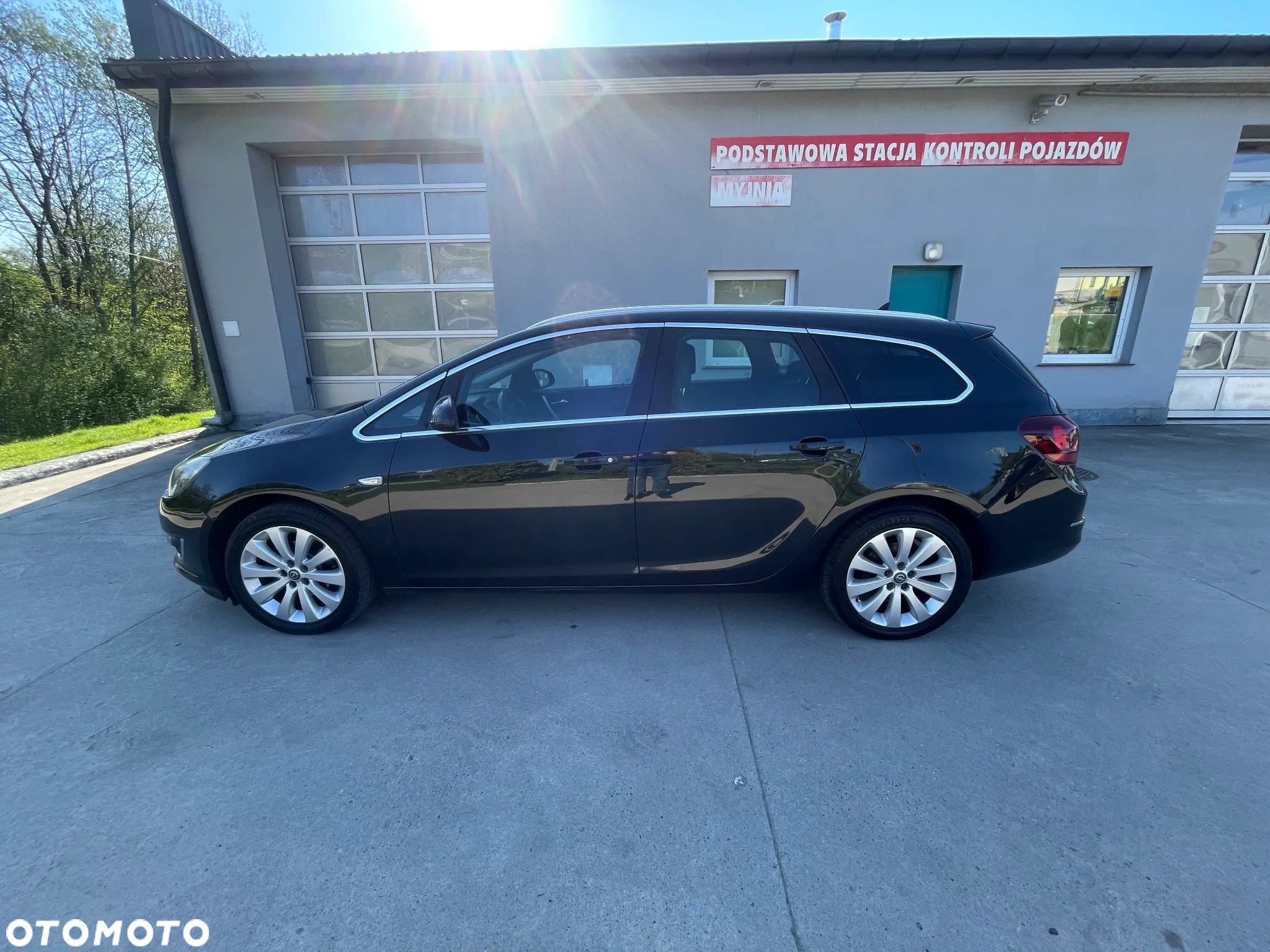Opel Astra 1.4 Turbo Design Edition - 4