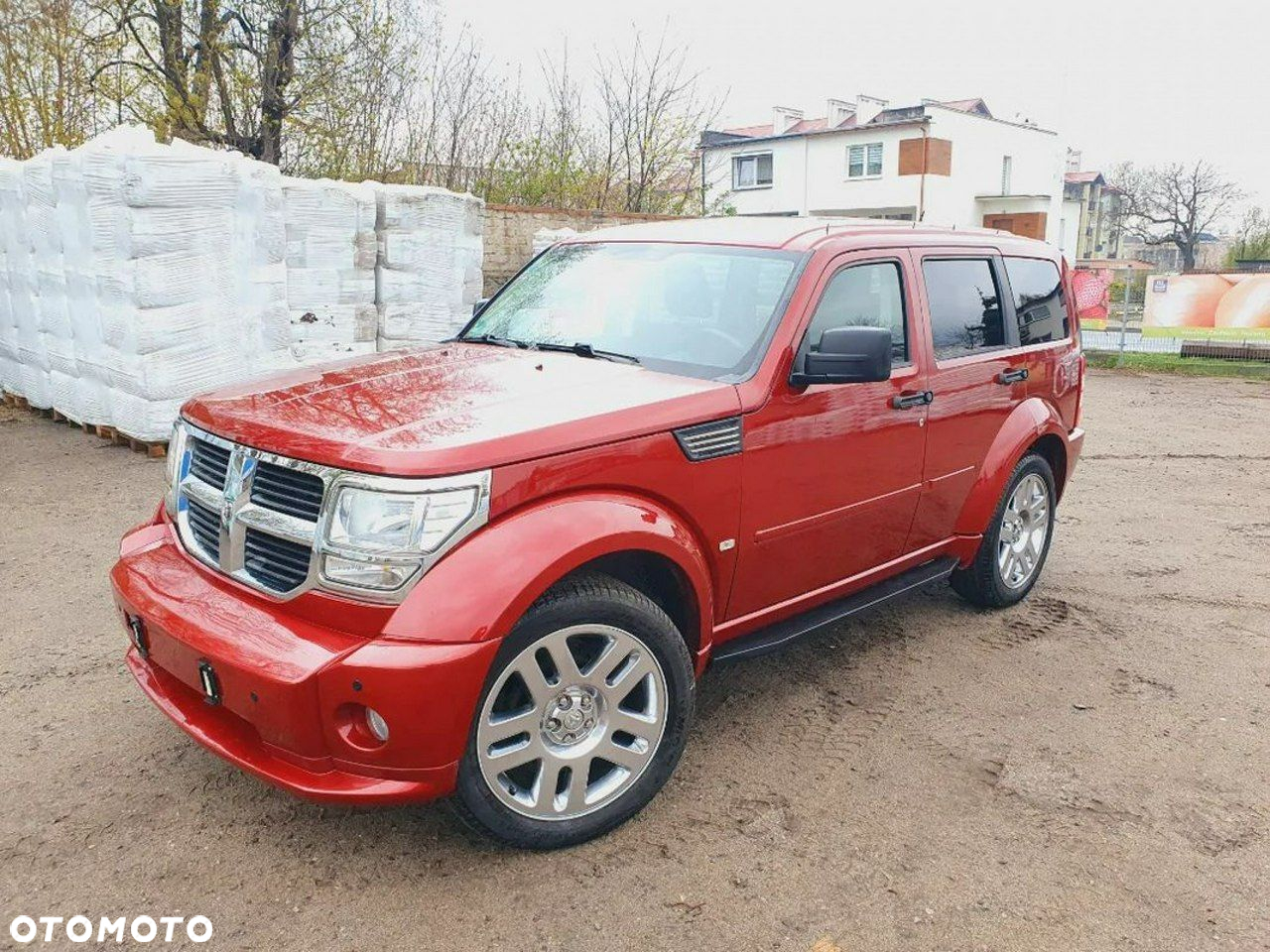 Dodge Nitro - 4