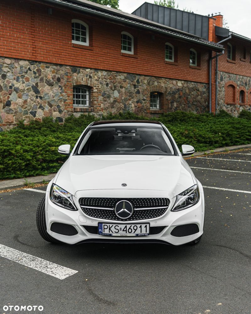 Mercedes-Benz C-Class 2018 photo 2
