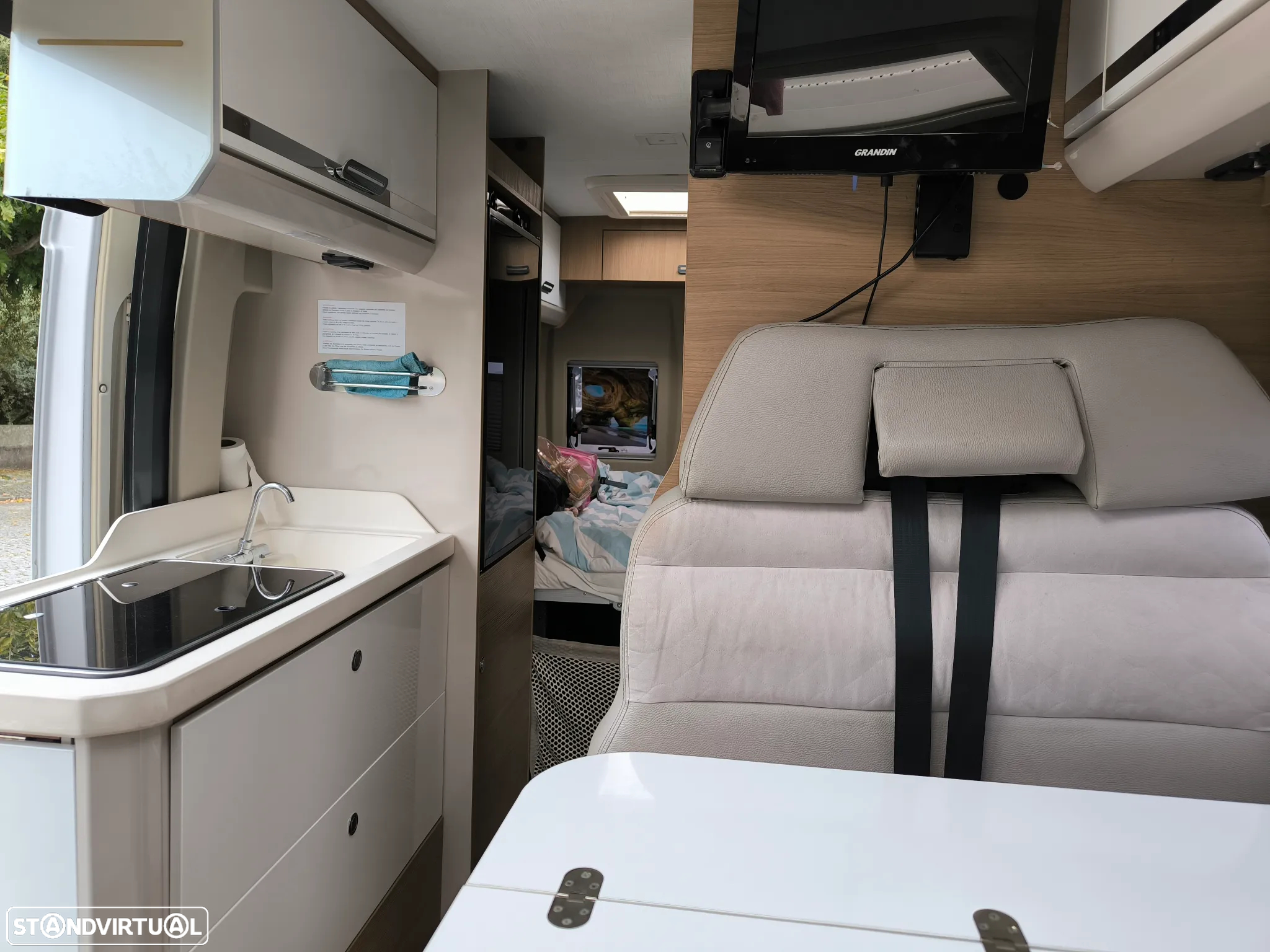 McLouis Menfys Van S-line - 27