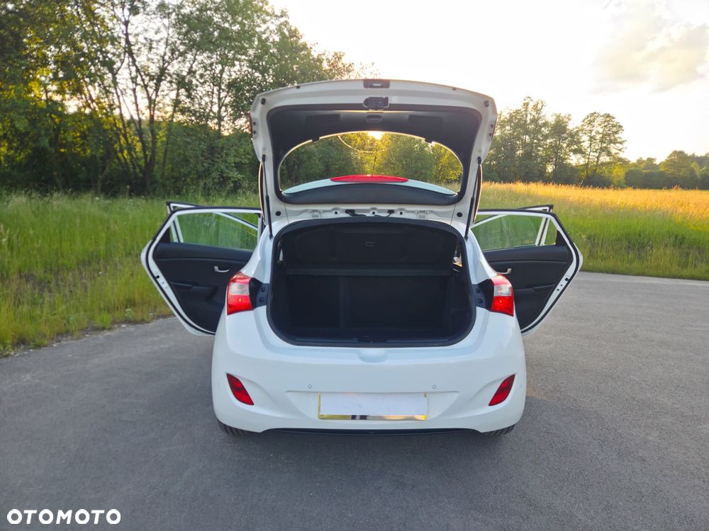 Hyundai i30 1.4 Comfort - 22
