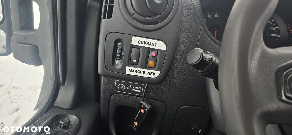 Renault Master - 10