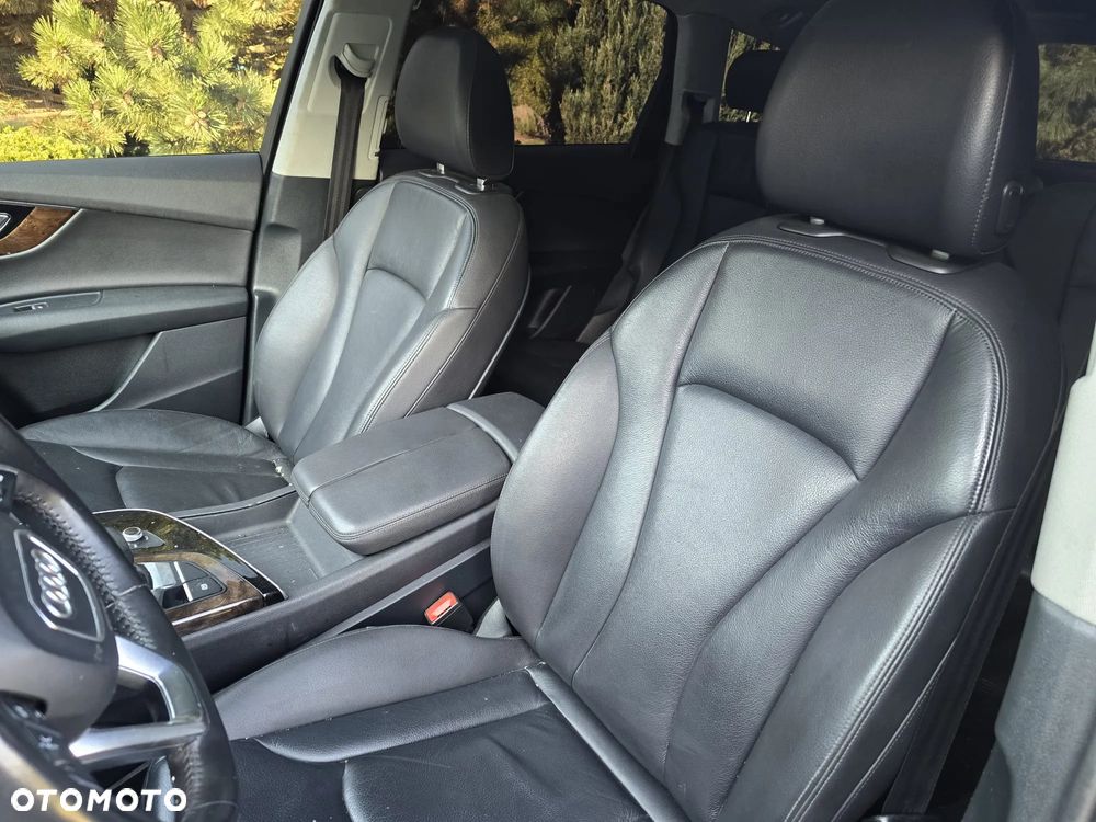 Audi Q7 3.0 TFSI Quattro Tiptronic - 6