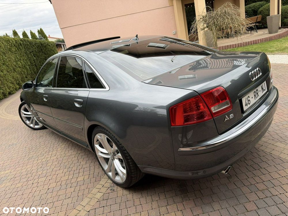 Audi A8 - 32