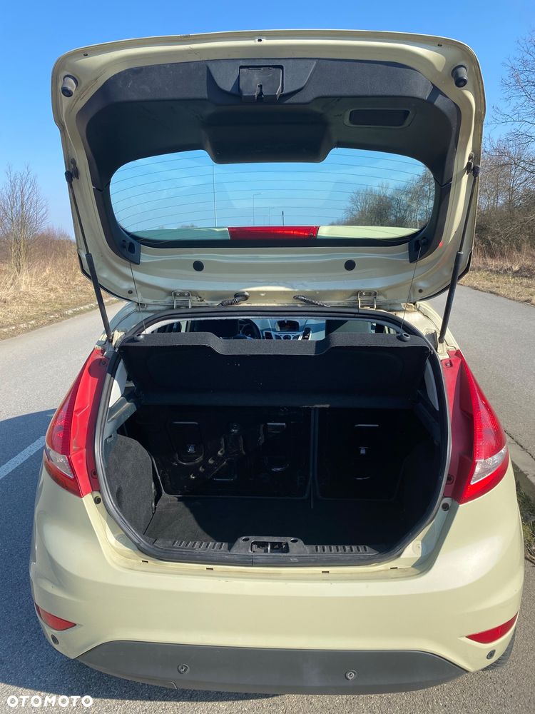 Ford Fiesta 1.25 Ghia - 4