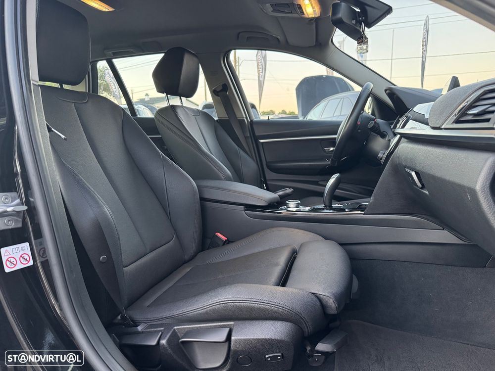 BMW 318 d Touring Aut. Sport Line - 20