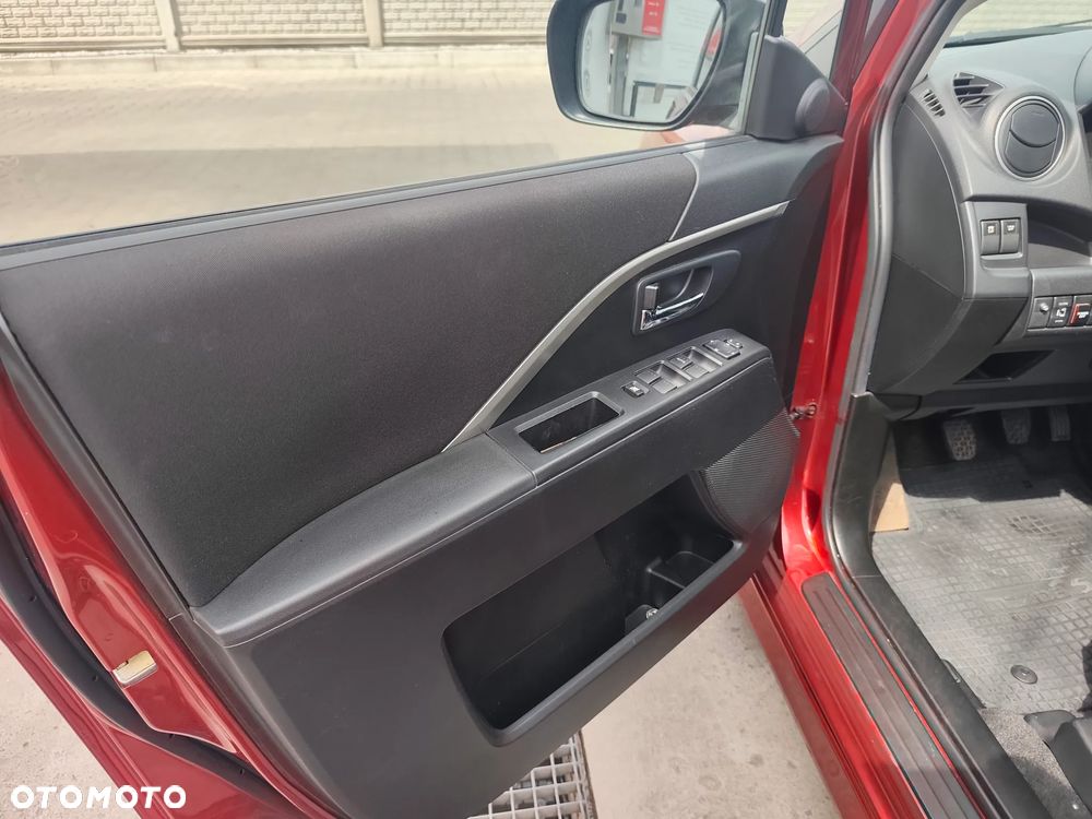 Mazda 5 2.0 MZR-DISI i-stop Sports-Line - 22
