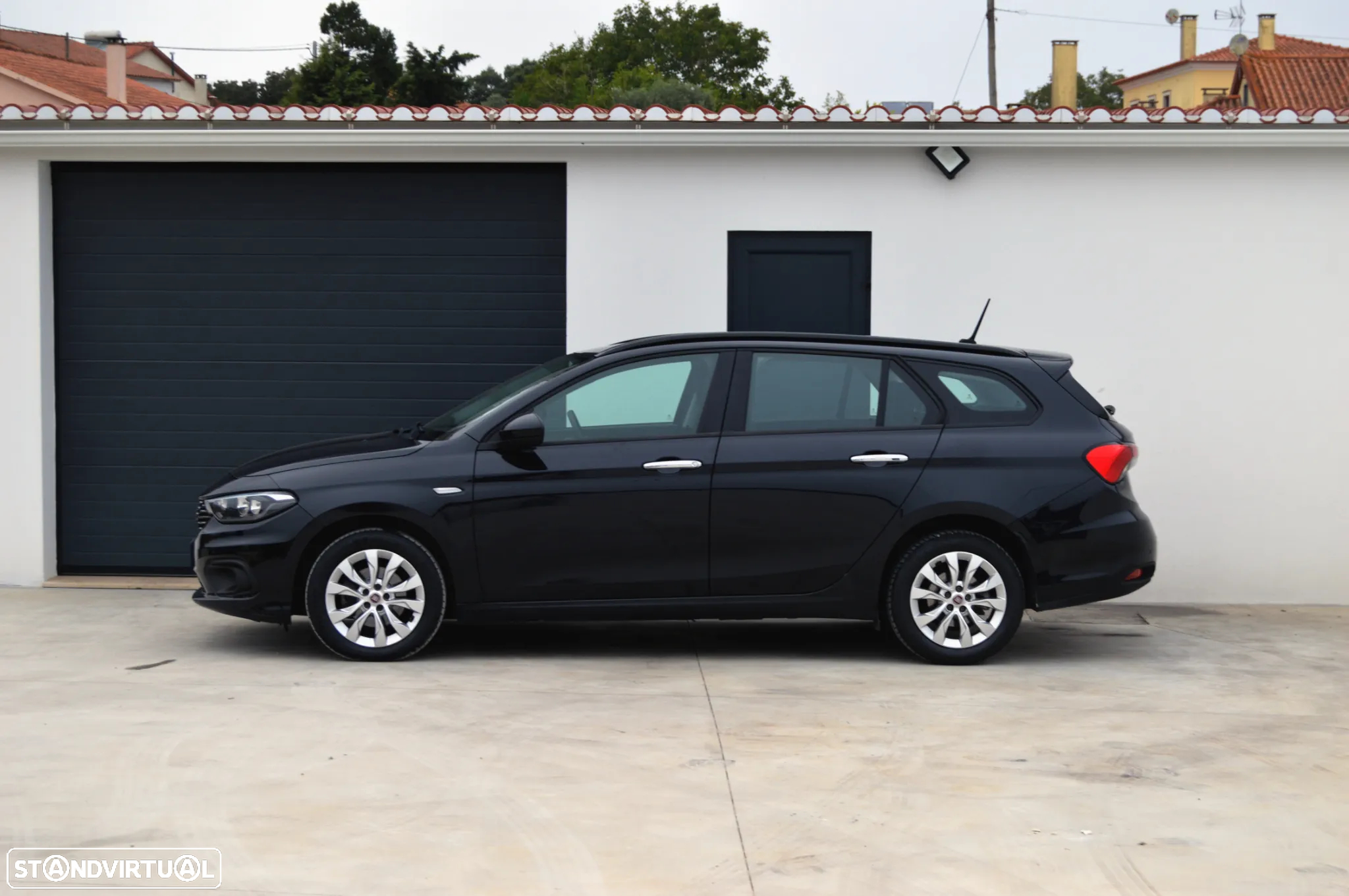 Fiat Tipo Station Wagon 1.6 M-Jet Lounge Tech - 2