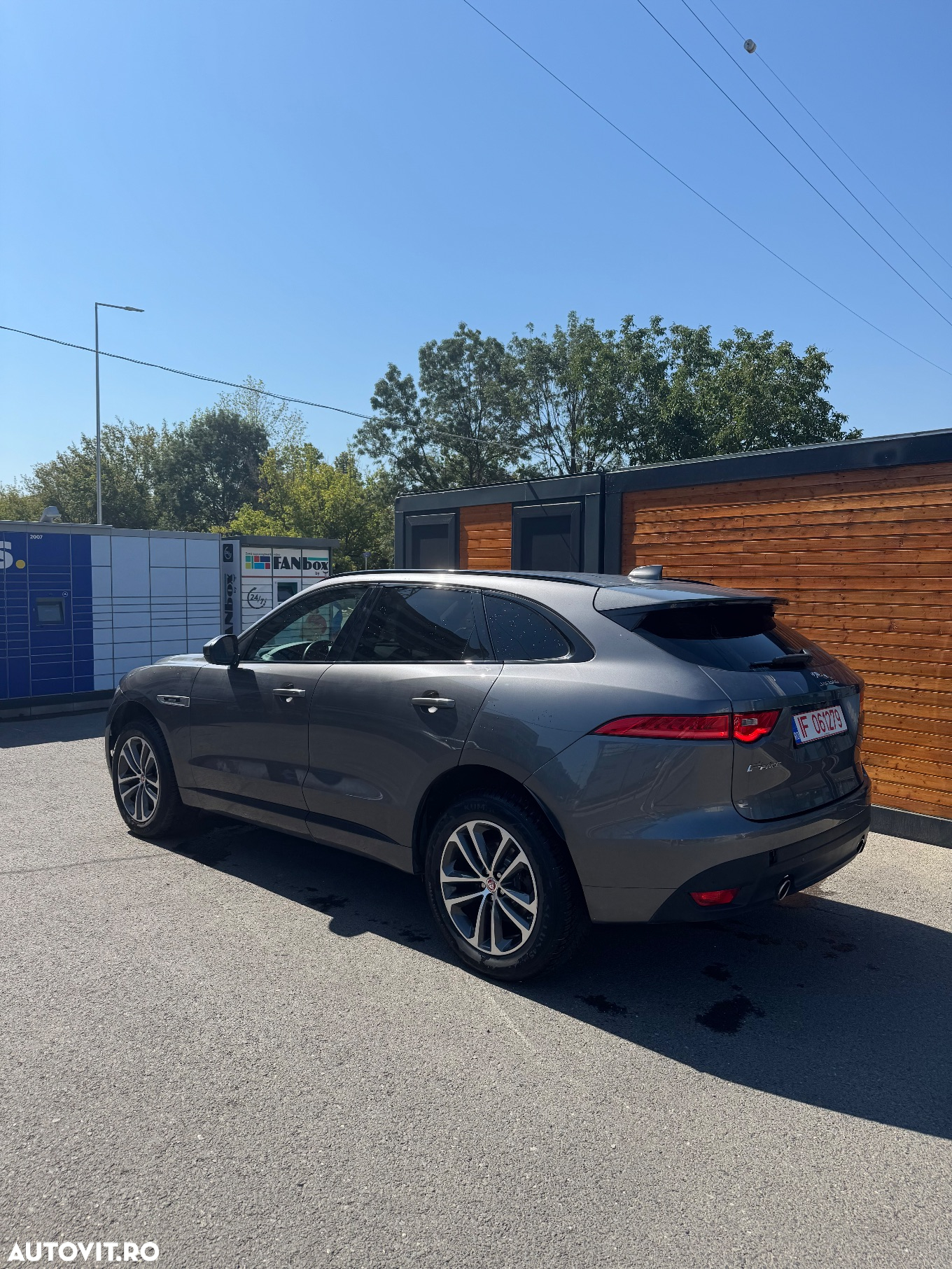 Jaguar F-Pace - 6