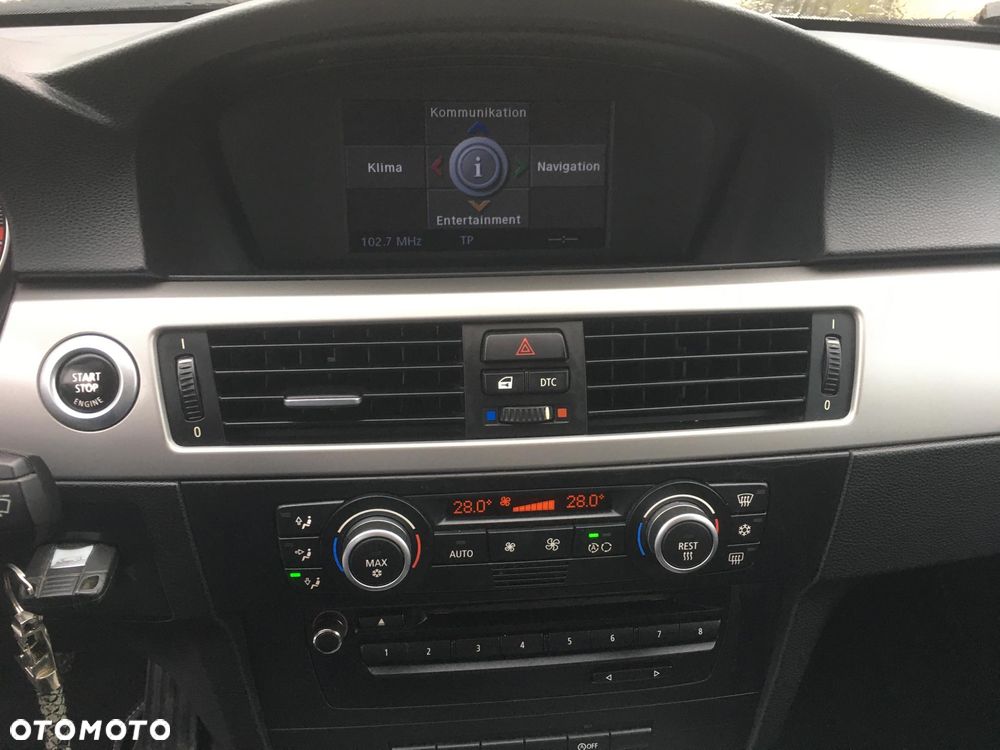 BMW Seria 3 320d - 19