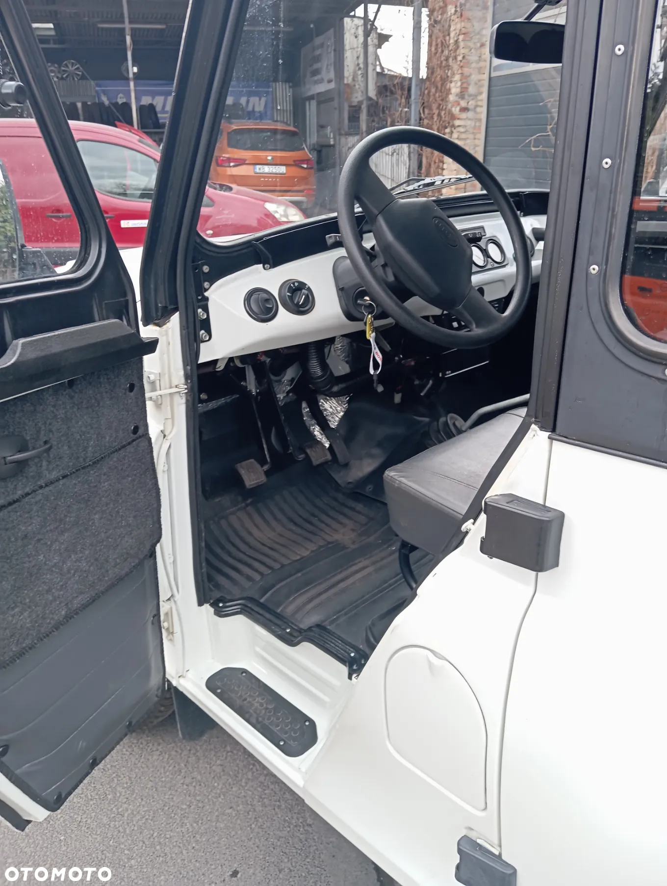 Uaz Inny - 9
