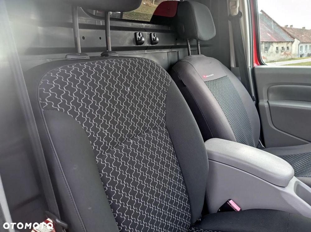 UWAGA ! WYNAJEM NA DOBY LUB GODZINY BUS RENAULT KANGOO III 2 OSOBY+ŁADOWNOŚĆ 750KG DRZWI SKRZYDEŁKOWE+BOCZNE PRZESUWNE KLIMA EKONOMICZNY - 13