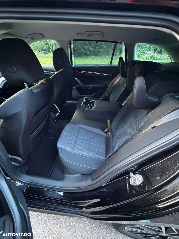 Skoda Octavia 2.0 TDI DSG Style - 7