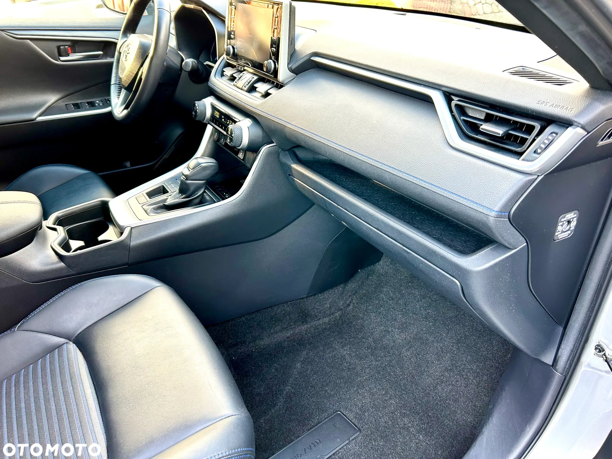 Toyota RAV4 - 15