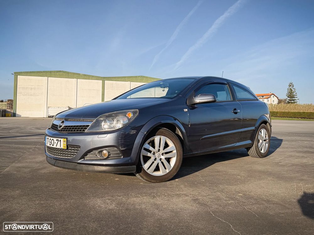 Opel Astra GTC 1.7 CDTI - 4