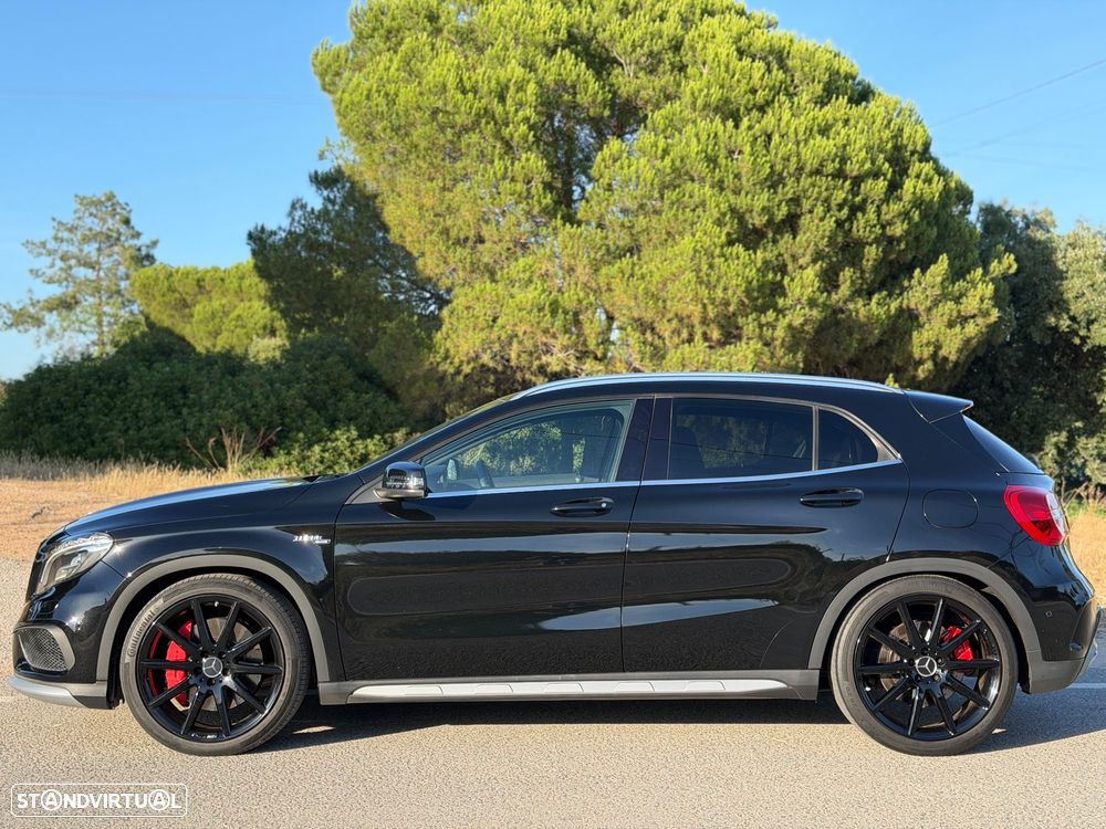 Mercedes-Benz GLA 45 AMG 4Matic Speedshift 7G-DCT - 1