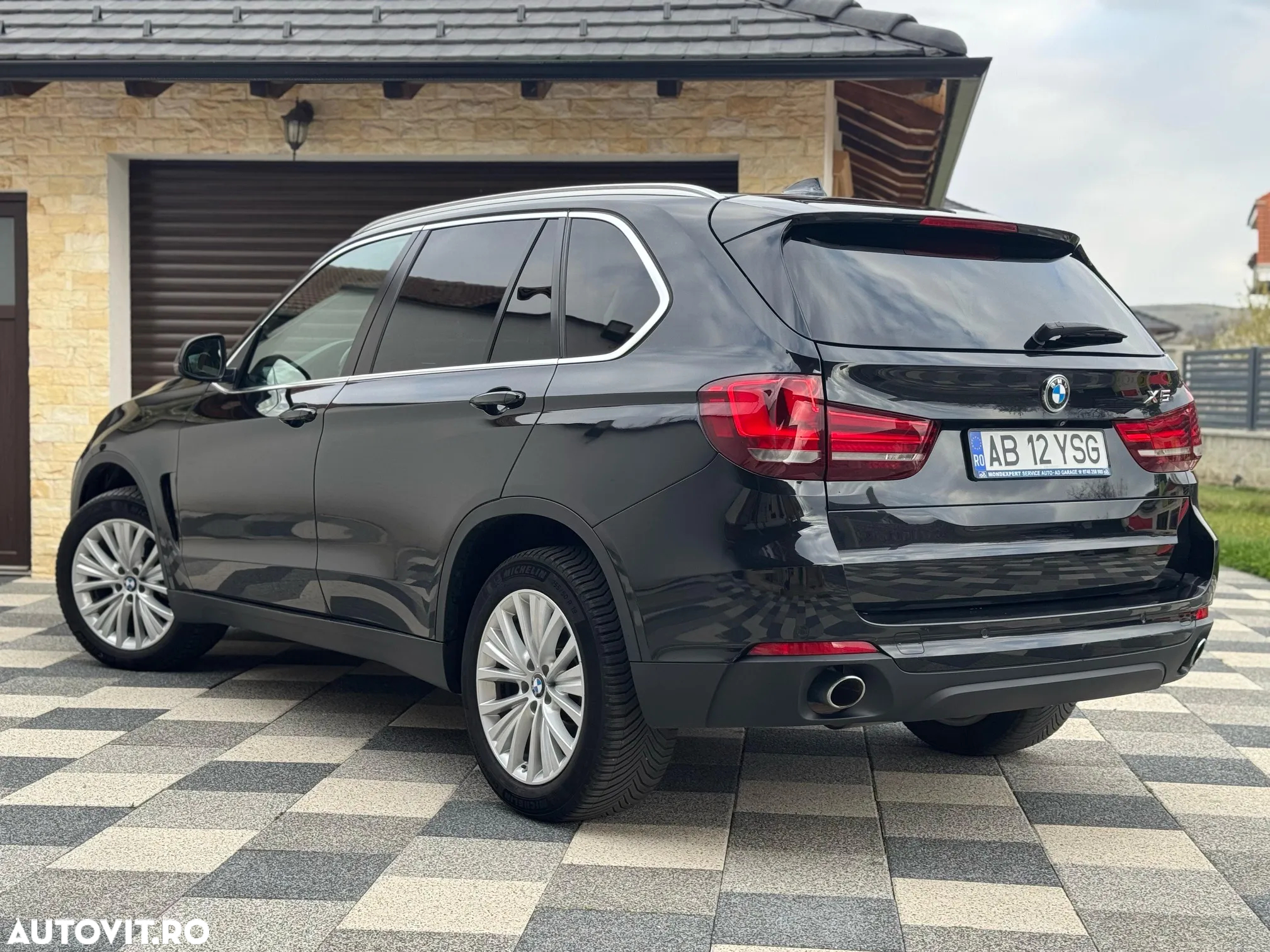 BMW X5 xDrive30d - 13