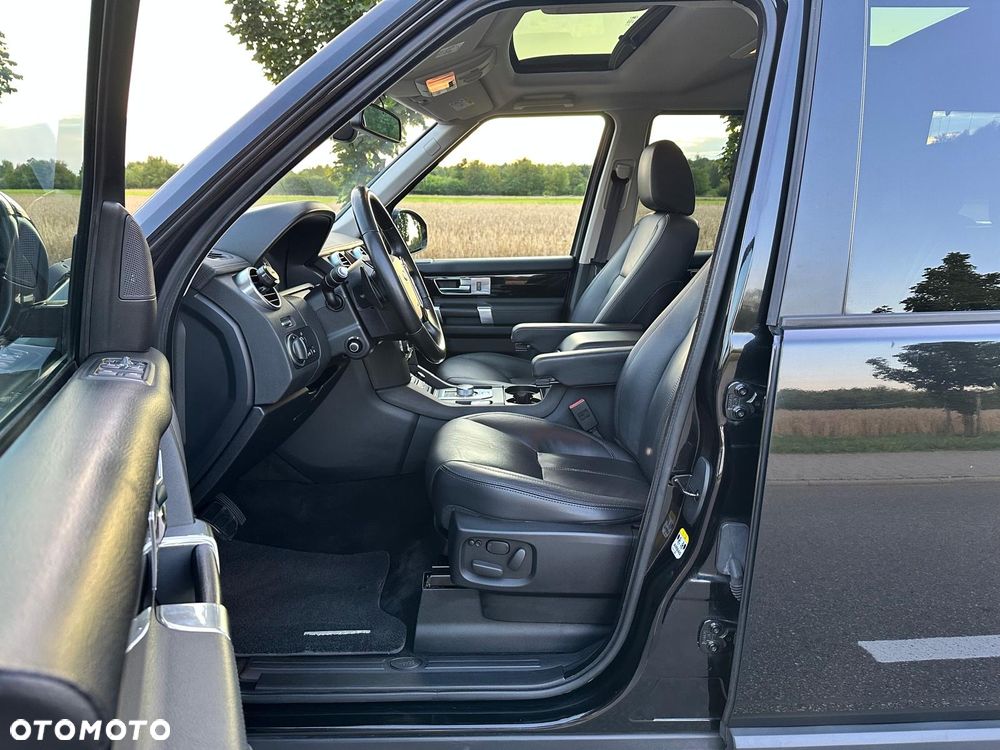 Land Rover Discovery 3.0SD V6 HSE - 23