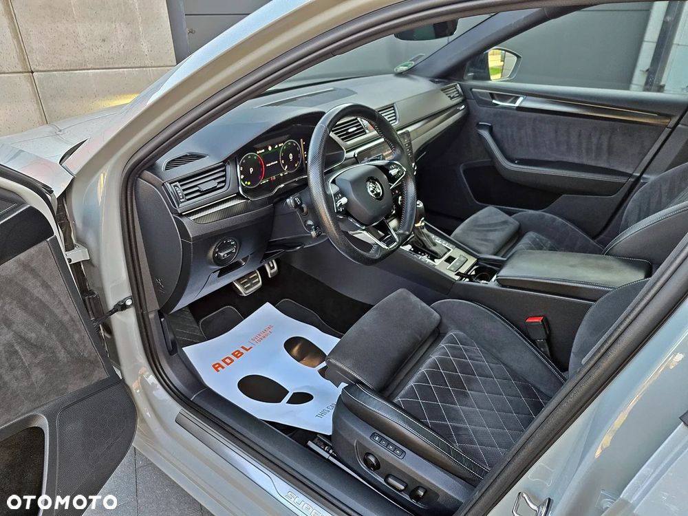 Skoda Superb 2.0 TDI 4x4 DSG Sportline - 14