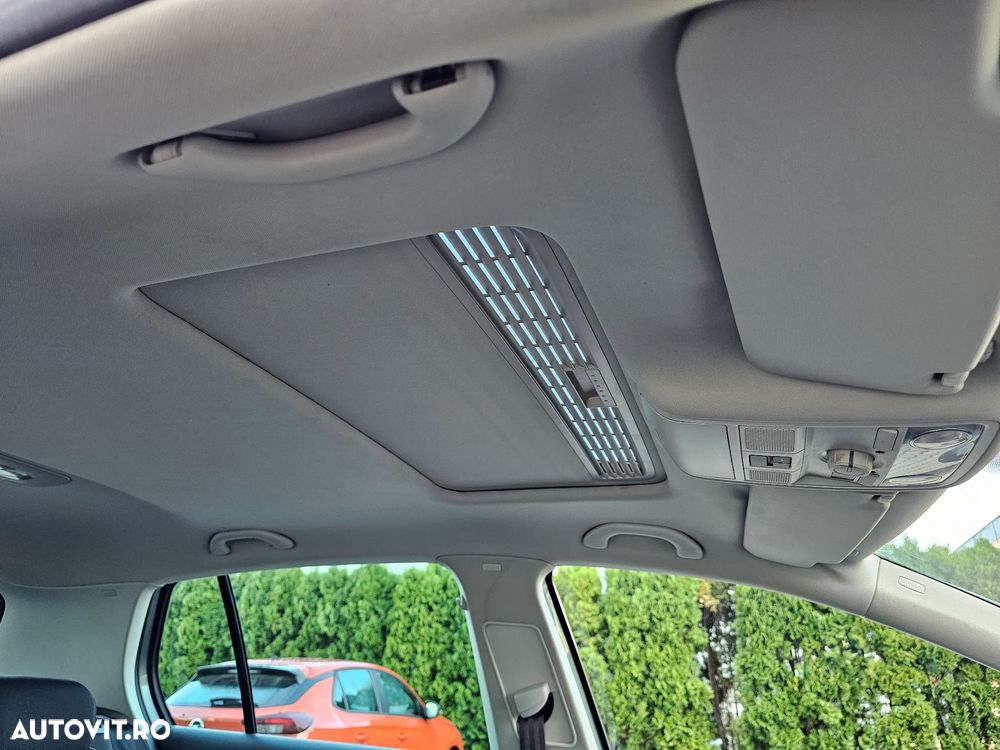 Volkswagen Golf 1.2 TSI DSG Style - 22