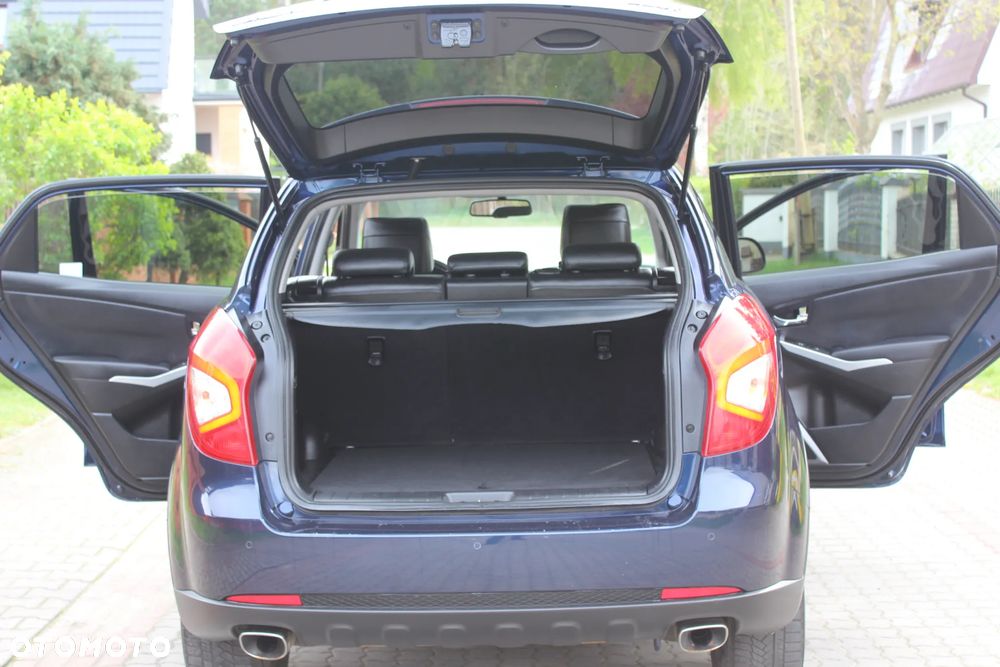 SsangYong/KGM Korando 2.0 E-XDi DPF 4WD Automatik Quartz - 34