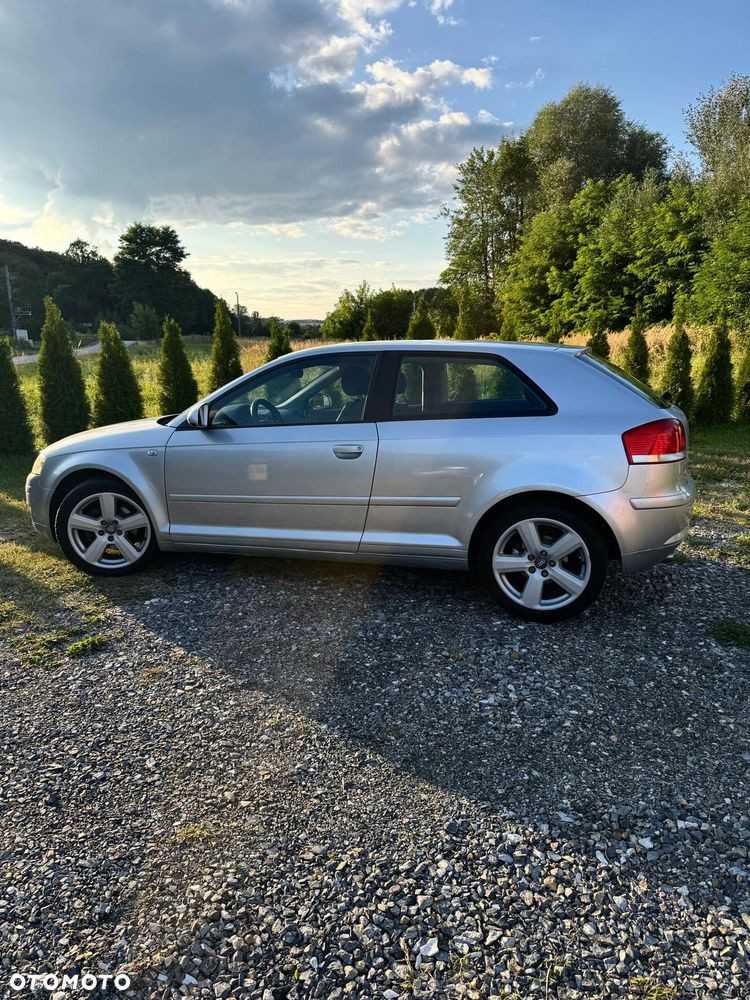 Audi A3 3-drzwiowe 1.6 Attraction - 7