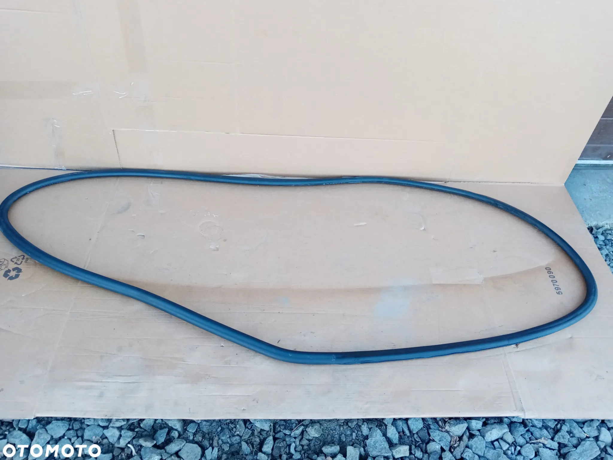 Uszczelka drzwi lewy przód przednia lewa VW Caddy III 2K0837911 - 4