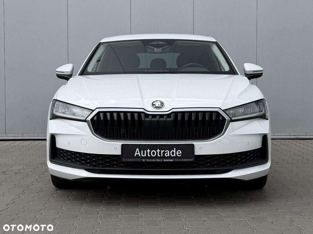 Skoda Superb 2.0 TDI SCR Essence DSG - 5