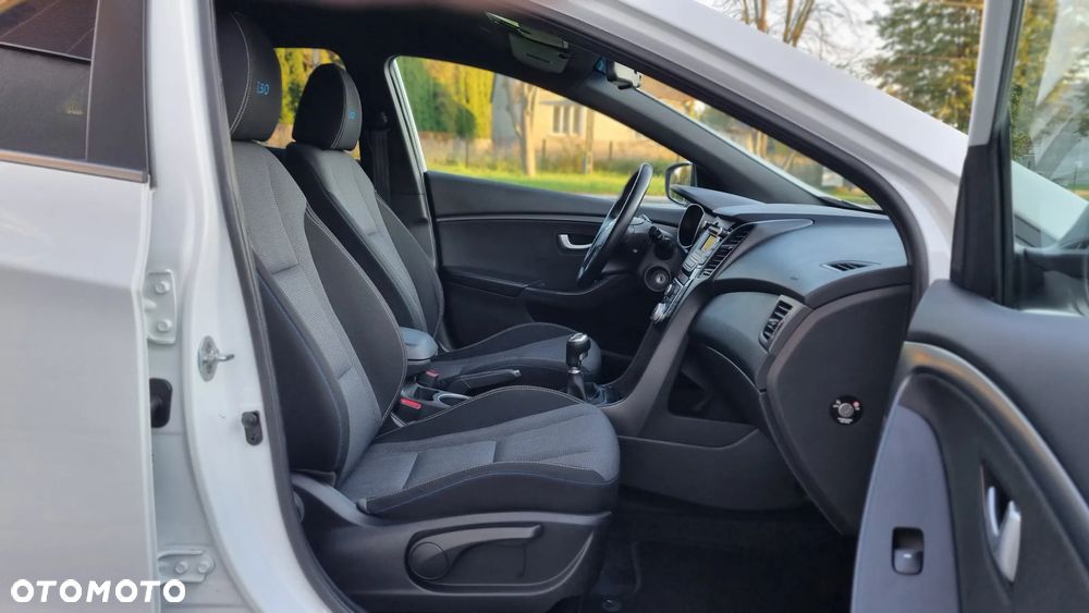Hyundai i30 1.4 Style - 16