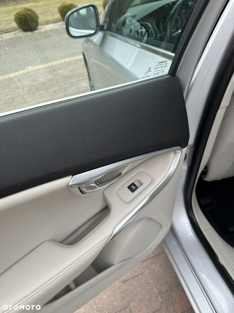 Volvo V40 - 34