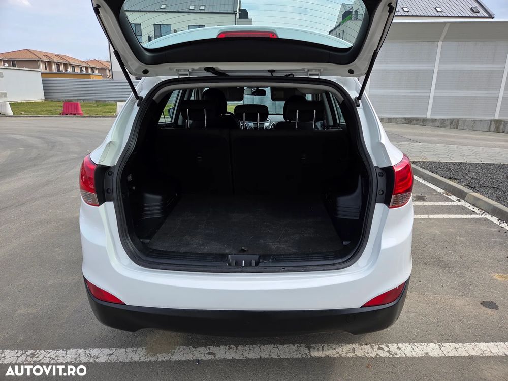 Hyundai ix35 1.7 CRDI 2WD Trend - 14
