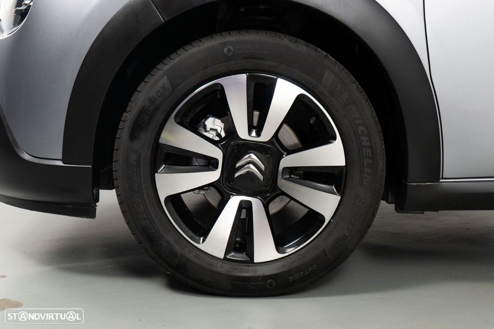 Citroën C3 1.2 PureTech Shine Pack - 18