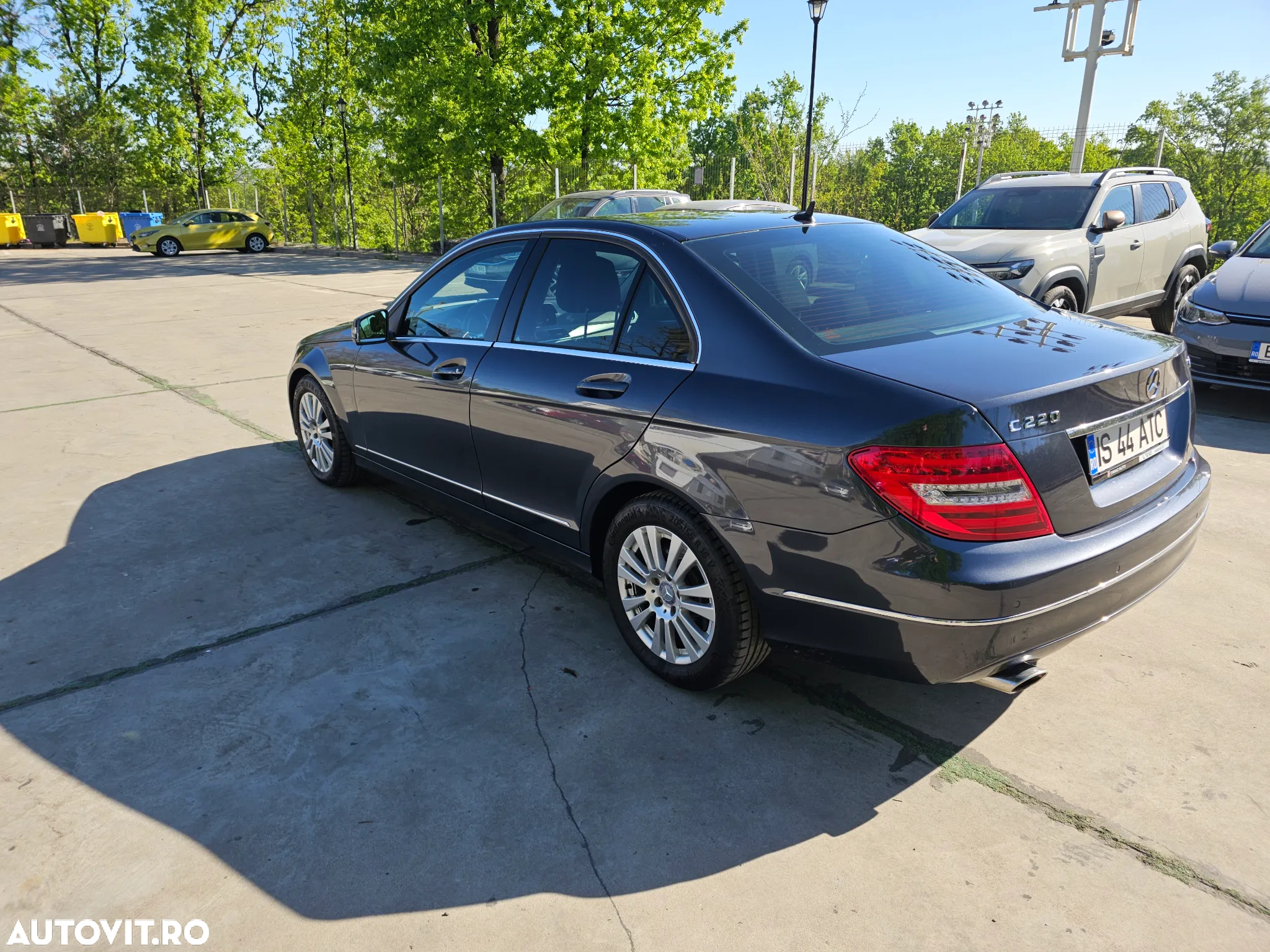 Mercedes-Benz C - 4