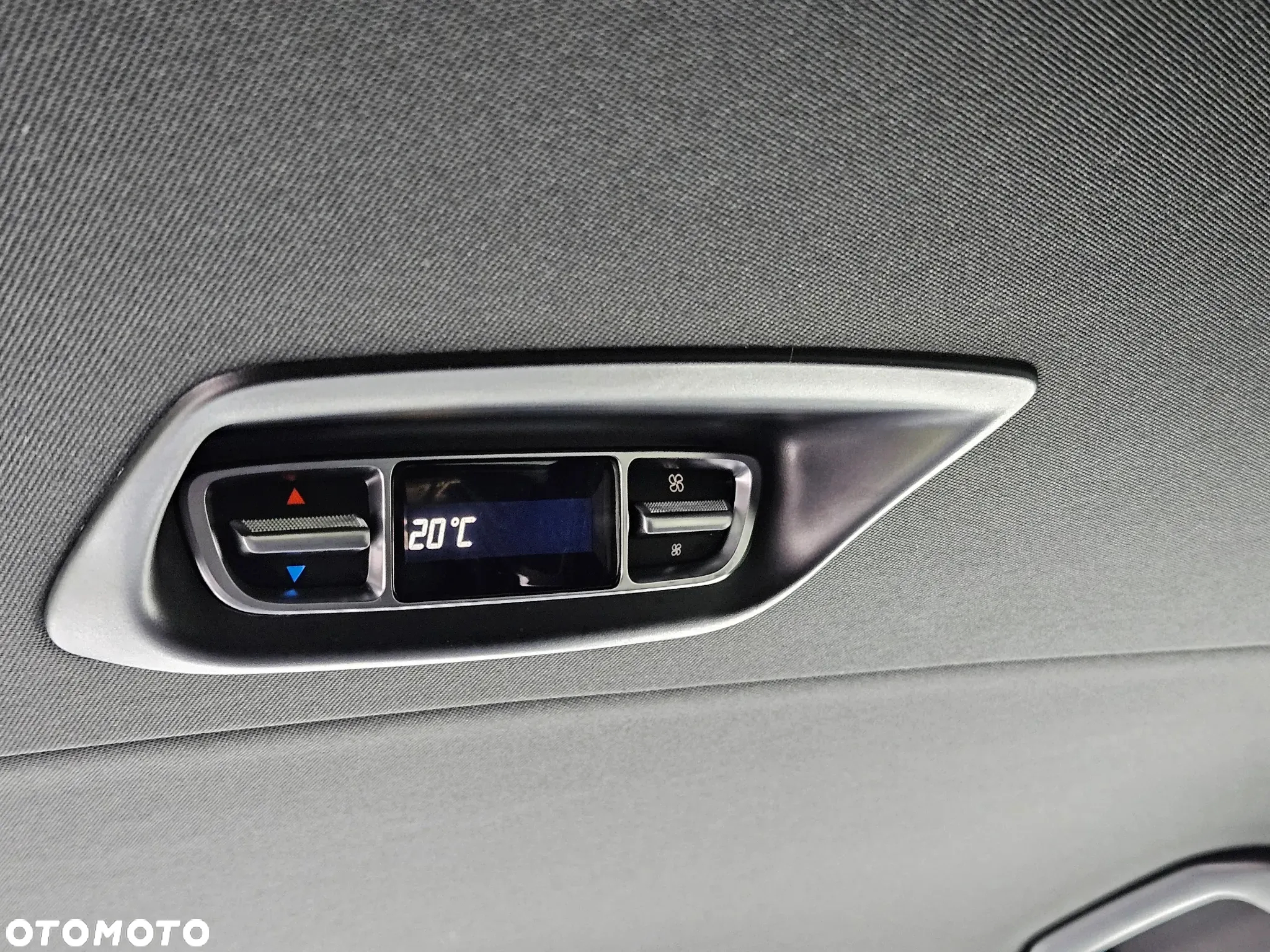 Mercedes-Benz Klasa V 300 d 9G-Tronic Avantgarde (ekstra d³) - 31