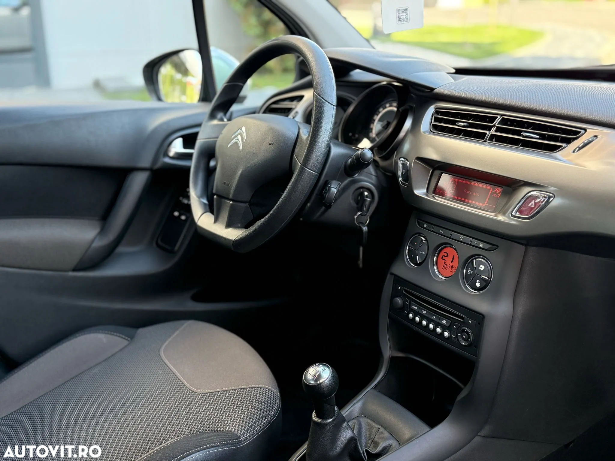 Citroën C3 1.2 PureTech BVM Feel - 7