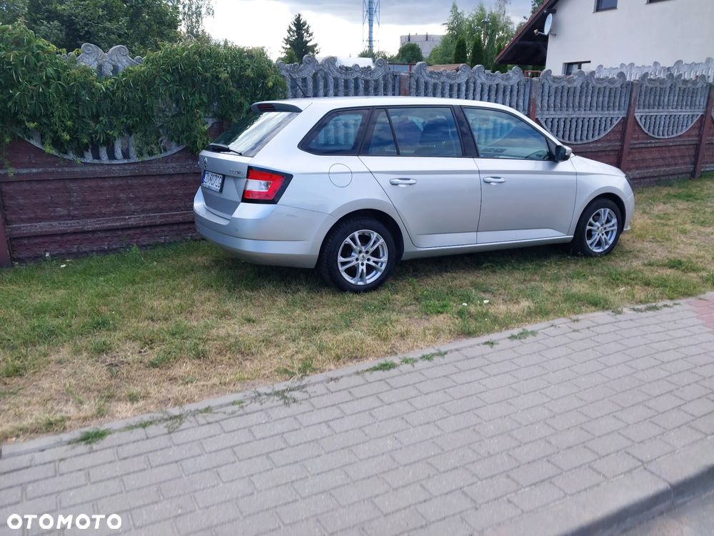 Skoda Fabia 1.0 Ambition - 3