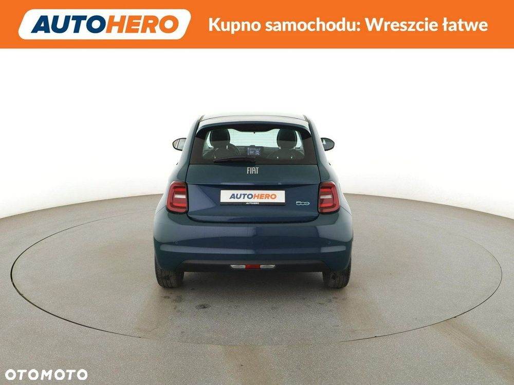 Fiat 500e Action - 8