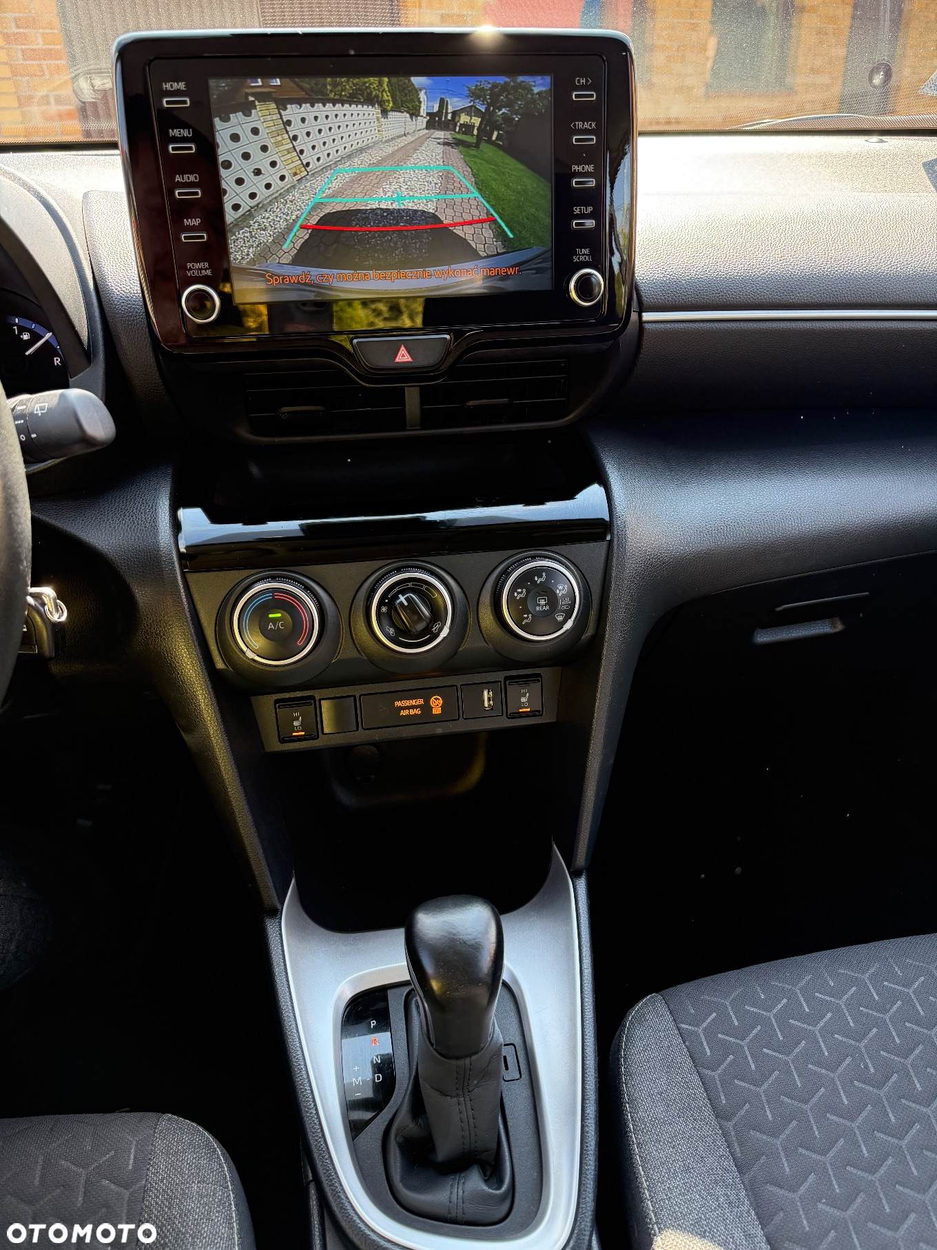 Toyota Yaris Cross 1.5 Comfort CVT - 15