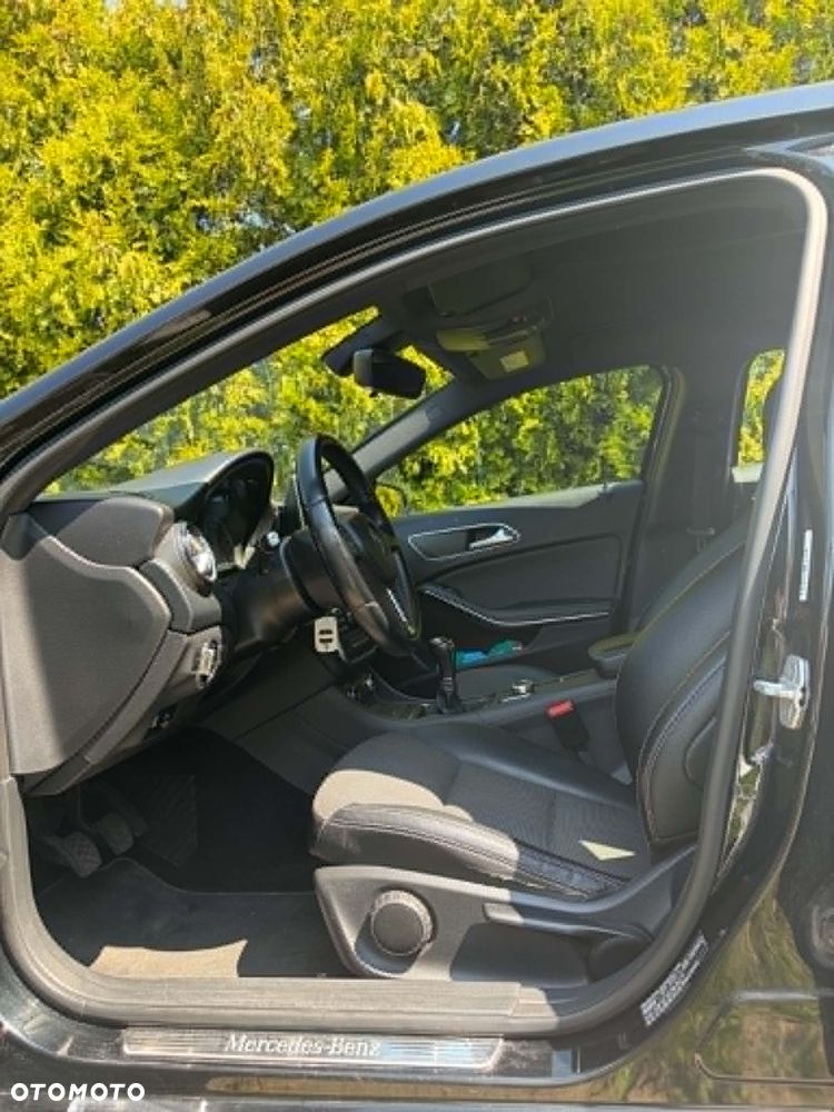 Mercedes-Benz Klasa A 180 (BlueEFFICIENCY) - 19