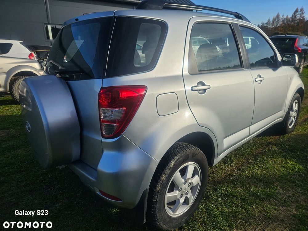 Daihatsu Terios Standard - 6