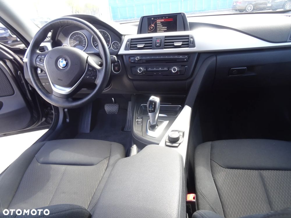 BMW Seria 4 420d xDrive Sport-Aut - 17